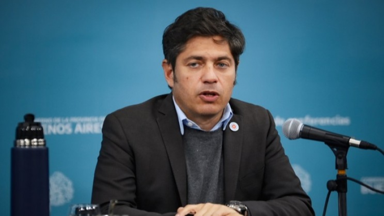 Axel Kicillof criticó al gobierno en un acto junto a Costa.