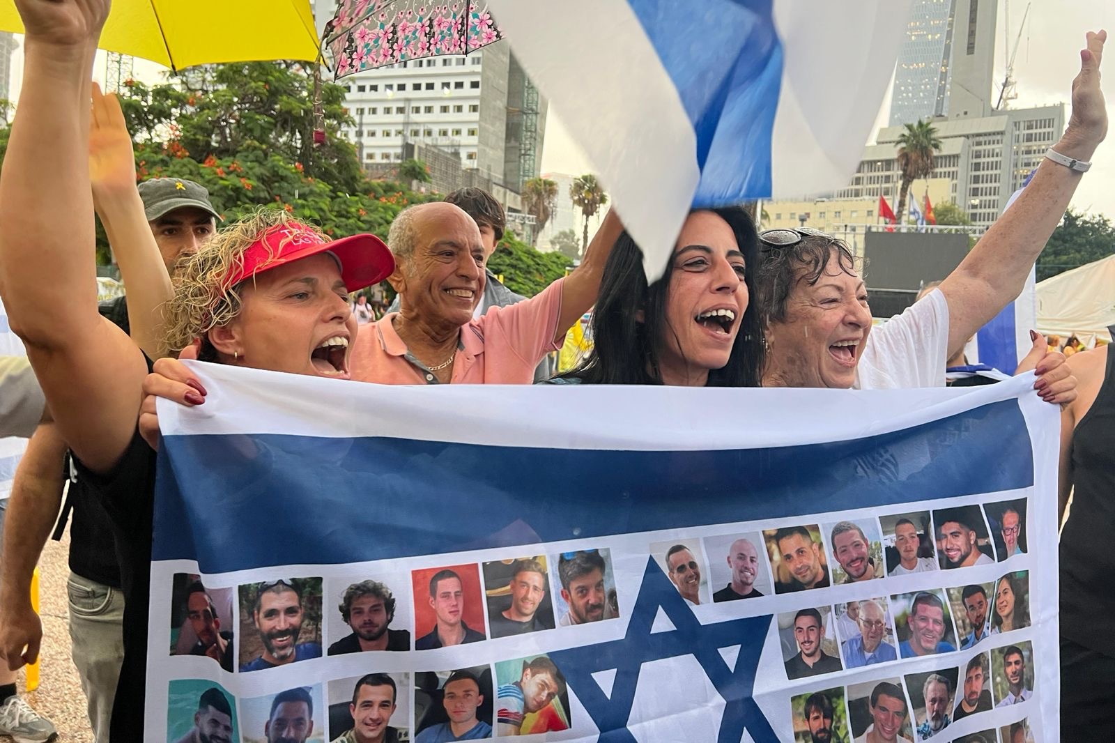 El Hamas liberó los últimos 20 rehenes y esperan hoy la liberación de casi 1800 palestinos. Foto: NA / Xinhua