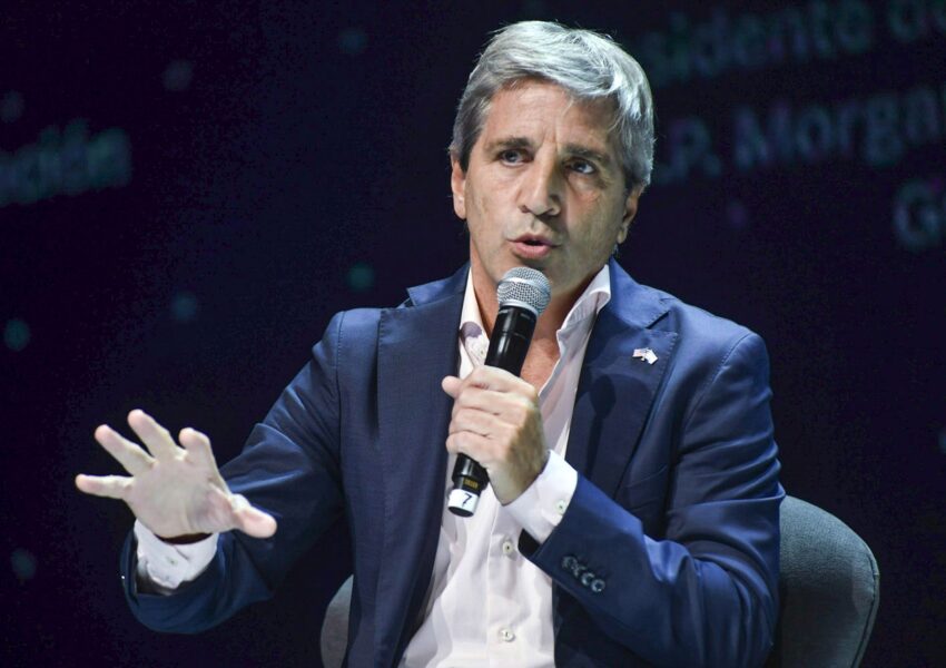 Luis Caputo, Ministro de Economía. Foto: NA