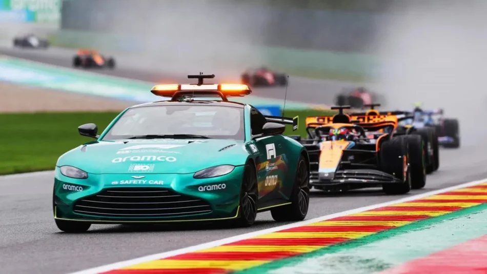 Safety Car a cargo de Aston Martin