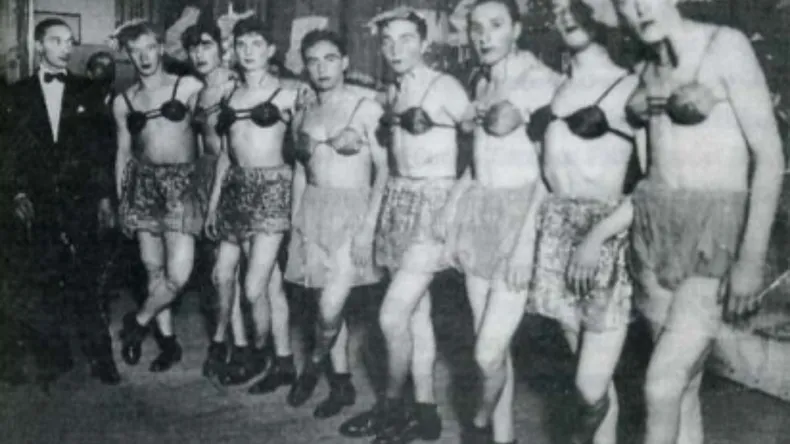 Estudiantes del Vejigazo en 1936