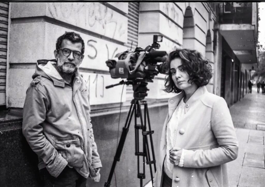 Daniel Raichijk y Valeria Sampedro en uno de los móviles de TN